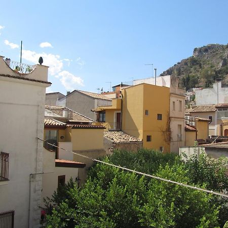 Comeinsicily - Al Teatro Taormina Exterior foto